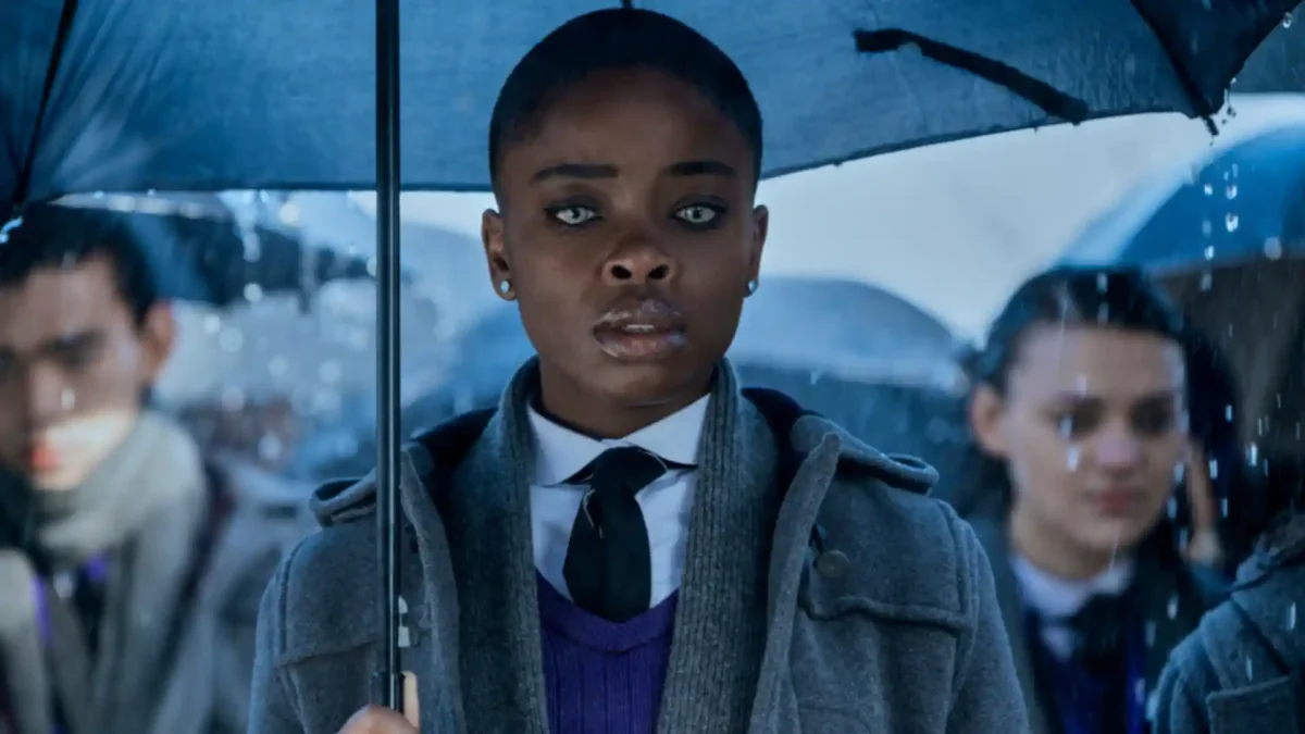 'Merlina 2':¿Quién es Gideon Sterling, líder de MorningSong?