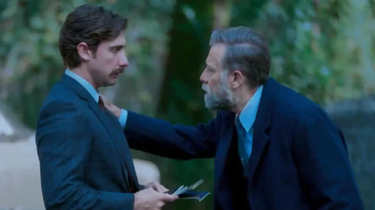 Nadie nos vio partir: ¿Quién es Juan Manuel Bernal, el actor que hace del padre de Leo? Juan Manuel Bernal Nadie nos vio partir: ¿Quién es el actor que interpreta a Samuel Saltzman?