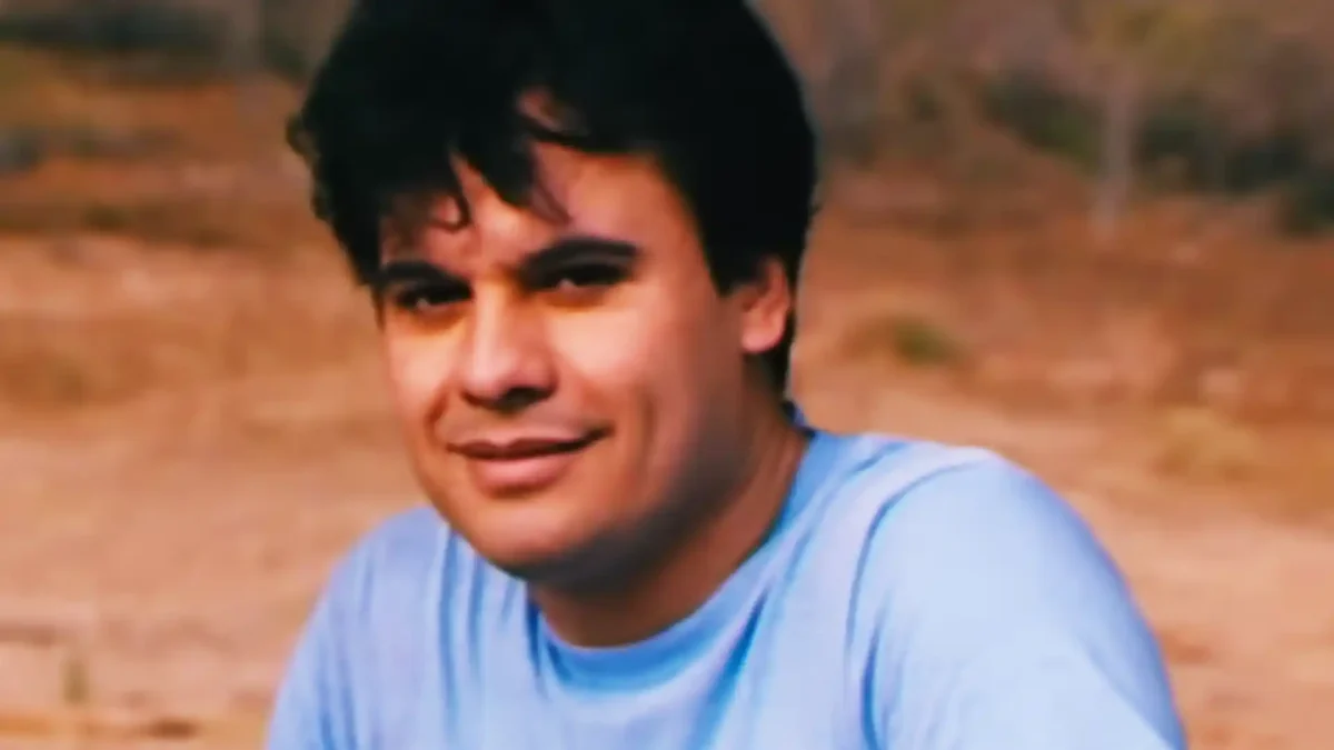 Enrique Okamura: el productor que descubrió a Juan Gabriel ¿Quién es Enrique Okamura, amigo y descubridor de Juan Gabriel?