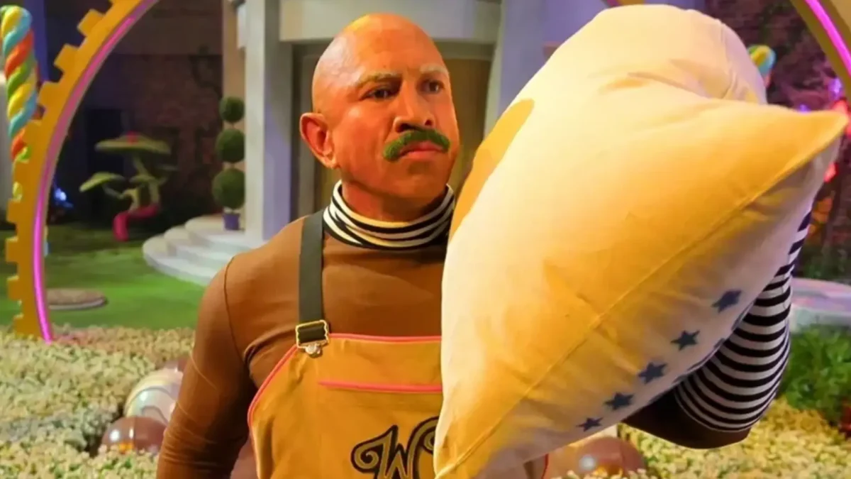 Quiénes son los Oompa-Loompas de 'Wonka: El boleto dorado' y a qué se dedican 8 quiénes hacen de Oompa Loompa en Netflix
