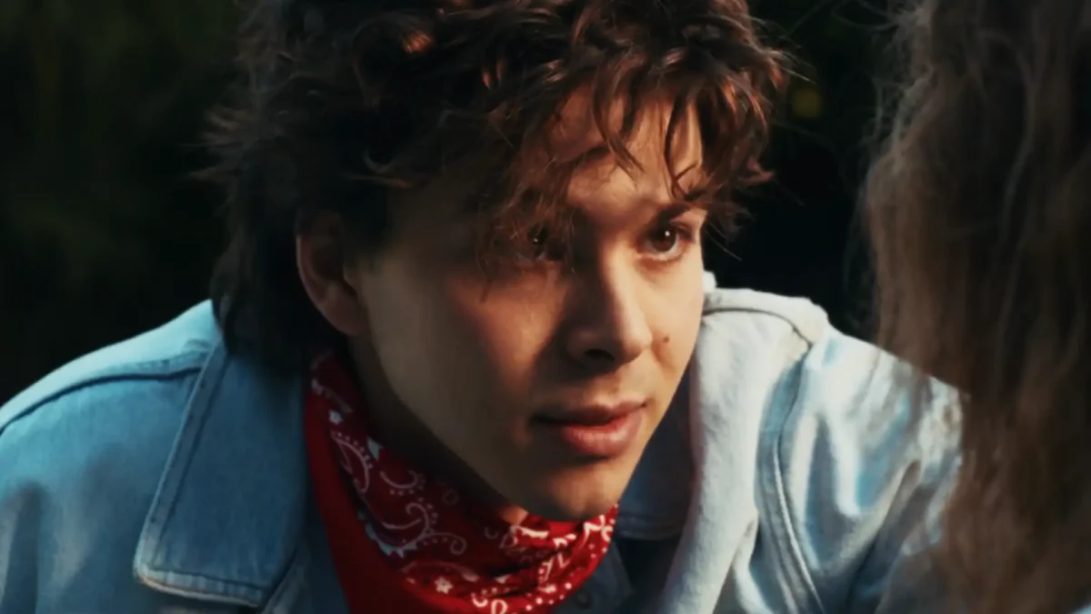 Carlos en 'Timbiriche': ¿Quién es el actor que da vida al novio de Paulina Rubio en la serie de ViX?